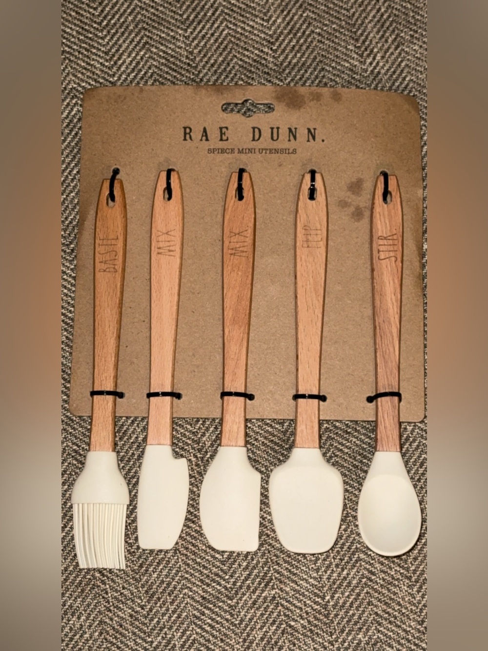 Rae Dunn 5 Piece Kitchen Wooden Utensils in White Silicone baste mix flip stir